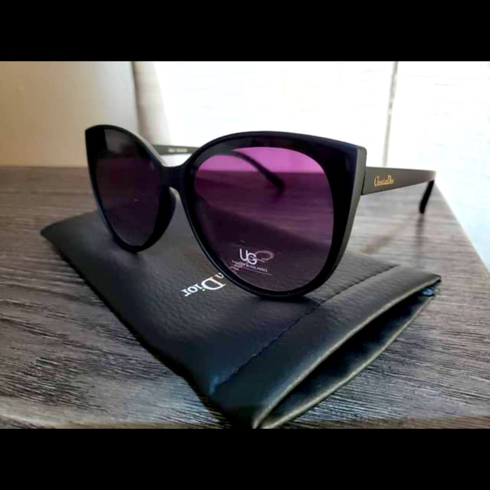 sunglasses